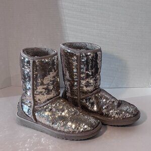 UGG Women’s Classic Short Sequin Boots Gray Silver US 5 Shearling Lined